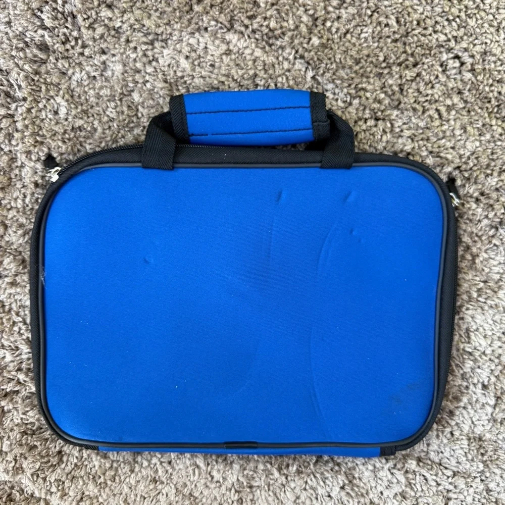 Targus Blue iPad Air 2 case with Black Trim